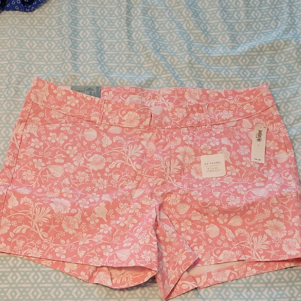 Old Navy Pink and White Bermuda Shorts with Floral Print